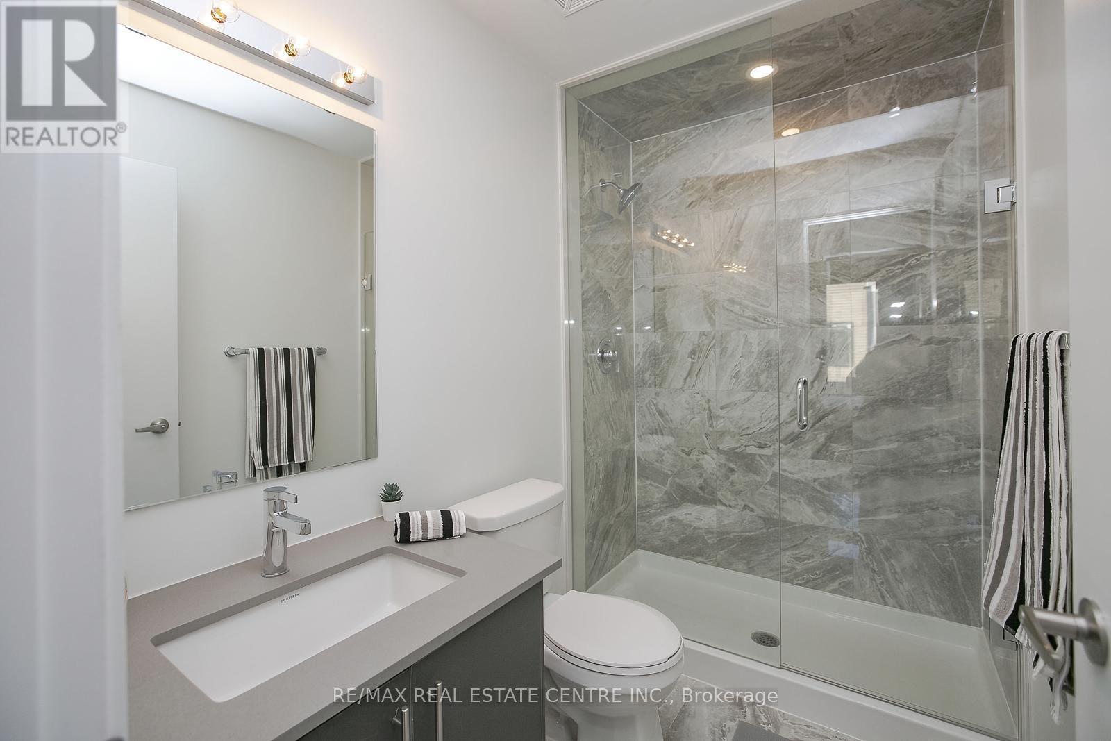 4 - 3556 Colonial Drive, Mississauga, Ontario  L5L 5T3 - Photo 25 - W12451016