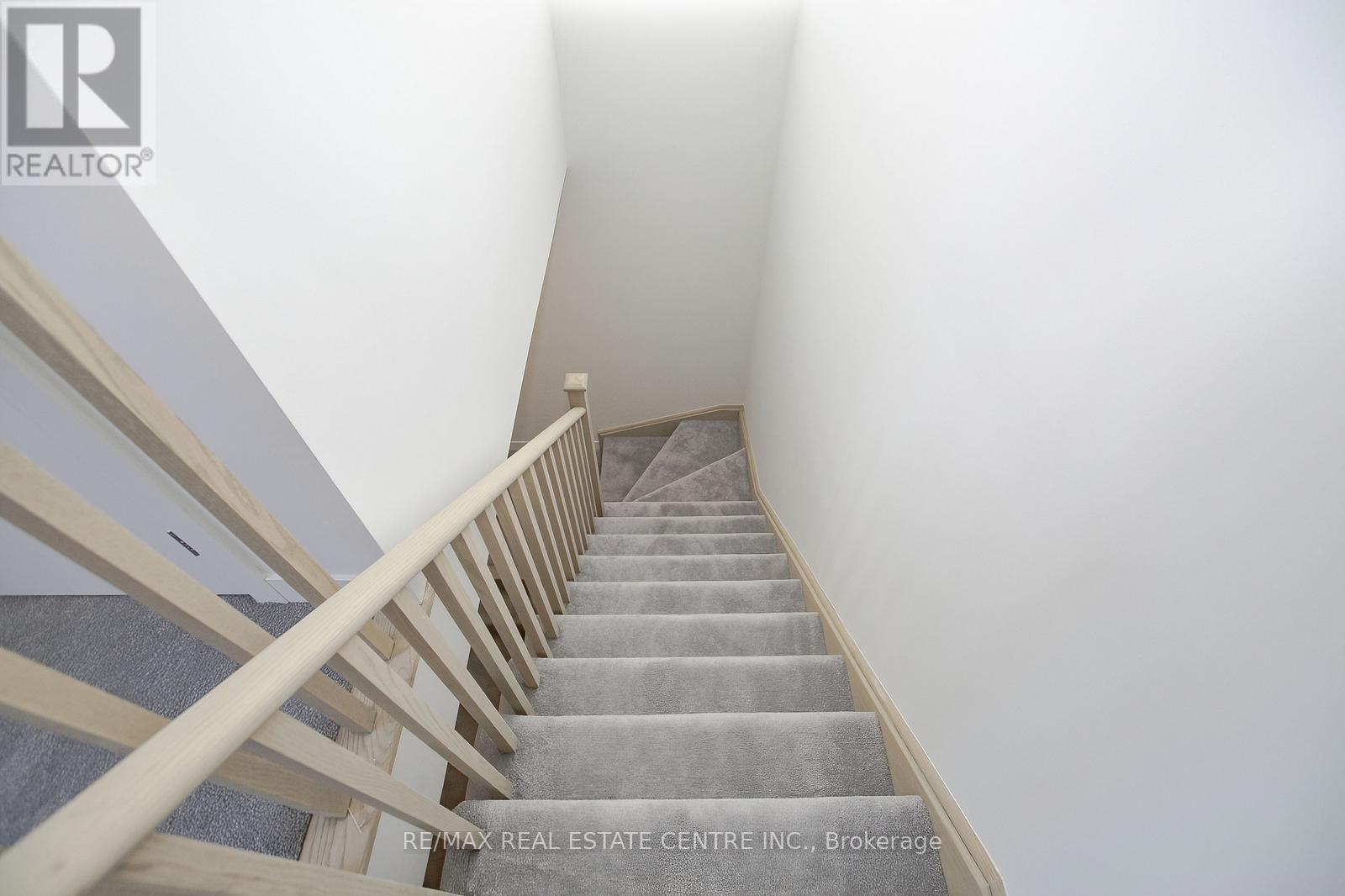 4 - 3556 Colonial Drive, Mississauga, Ontario  L5L 5T3 - Photo 34 - W12451016