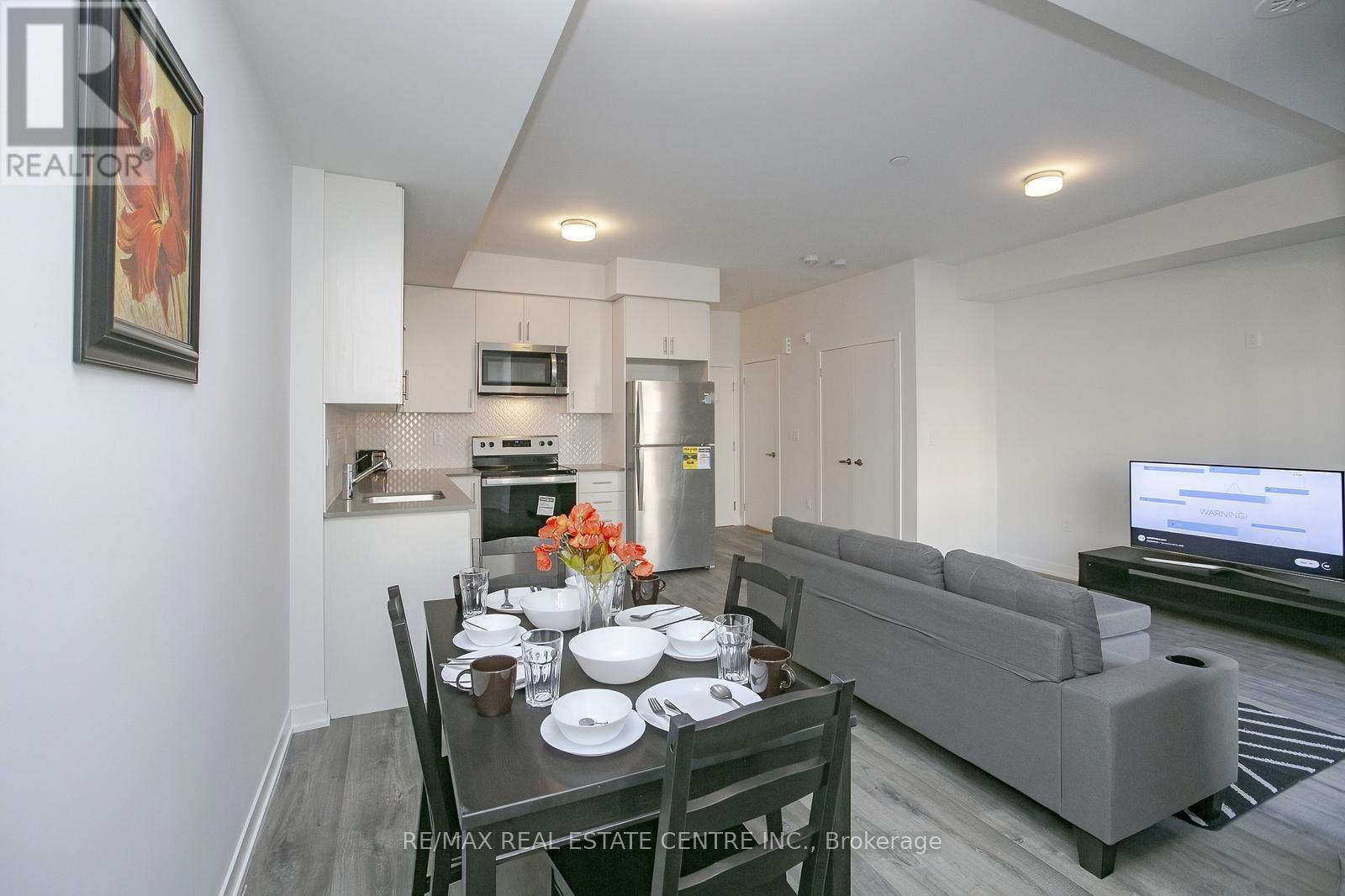 4 - 3556 Colonial Drive, Mississauga, Ontario  L5L 5T3 - Photo 9 - W12451016