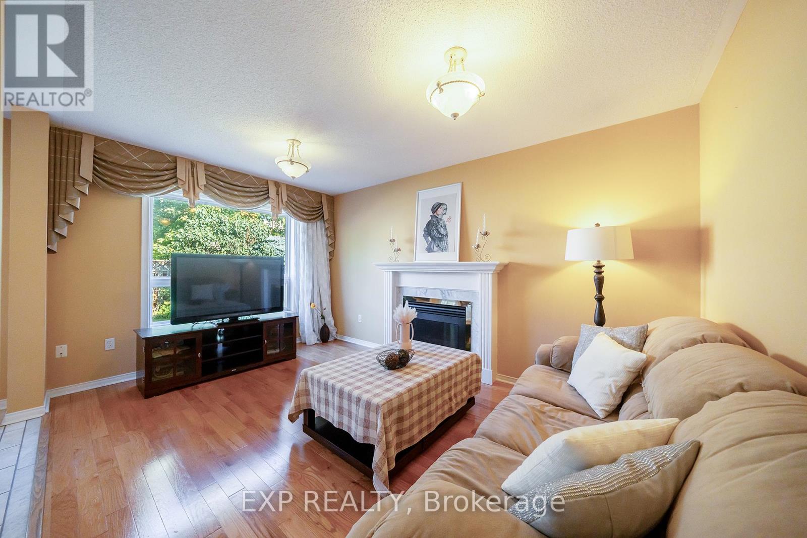 5400 Middleport Crescent, Mississauga, Ontario  L4Z 3V2 - Photo 12 - W12451017