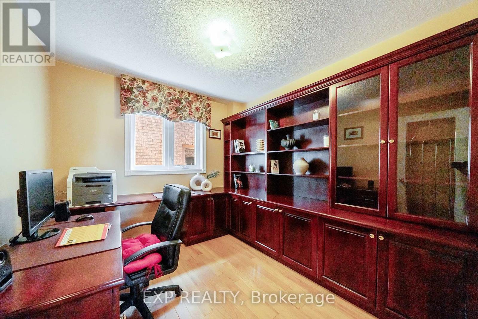5400 Middleport Crescent, Mississauga, Ontario  L4Z 3V2 - Photo 14 - W12451017