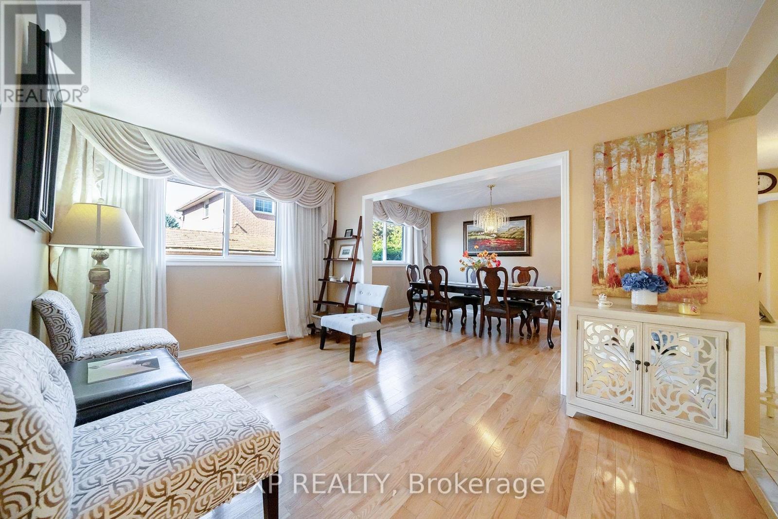 5400 Middleport Crescent, Mississauga, Ontario  L4Z 3V2 - Photo 5 - W12451017