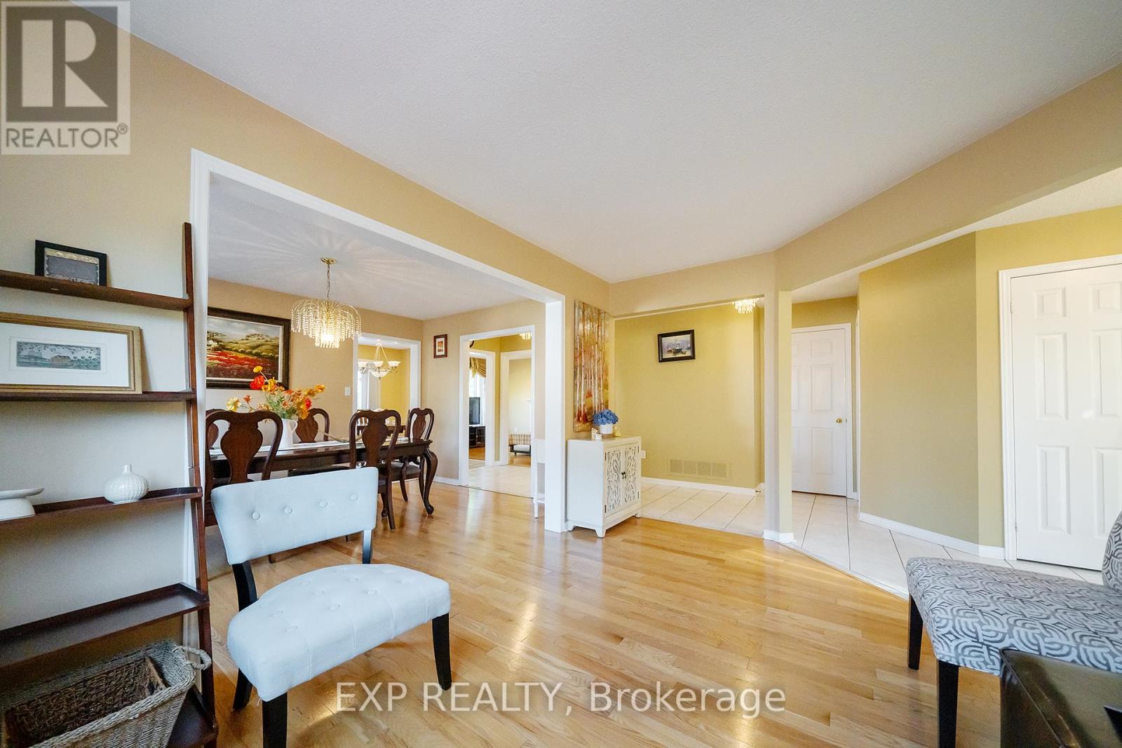 5400 Middleport Crescent, Mississauga, Ontario  L4Z 3V2 - Photo 6 - W12451017
