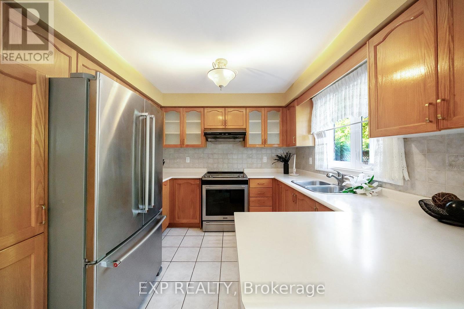 5400 Middleport Crescent, Mississauga, Ontario  L4Z 3V2 - Photo 8 - W12451017