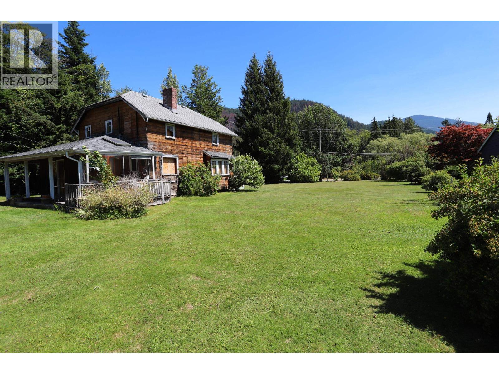 41591 Government Road, Squamish, British Columbia  V0H 1H0 - Photo 6 - R2989373