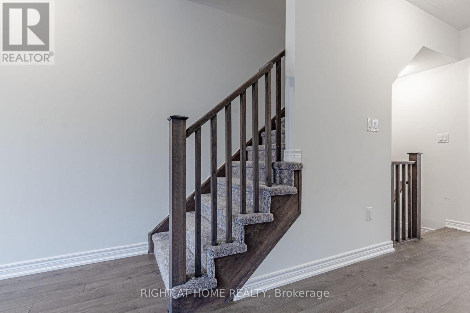 59 Hibiscus Lane, Hamilton, Ontario  L8K 0A4 - Photo 27 - X12450989