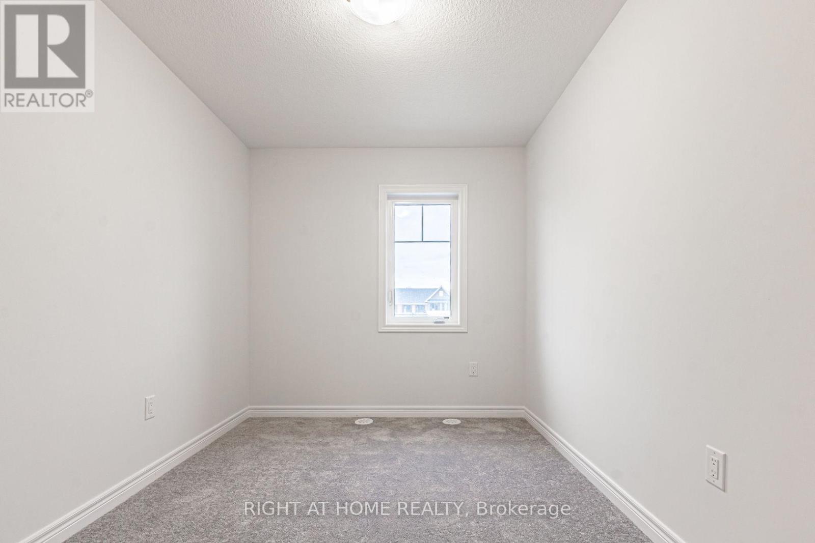 59 Hibiscus Lane, Hamilton, Ontario  L8K 0A4 - Photo 37 - X12450989