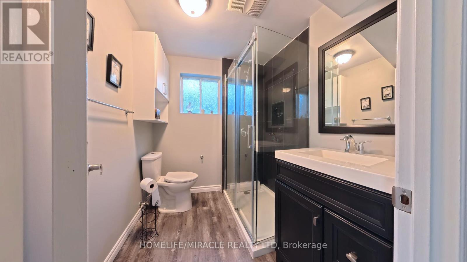 131 Carlyle Drive, Kitchener, Ontario  N2P 1V9 - Photo 26 - X12450995