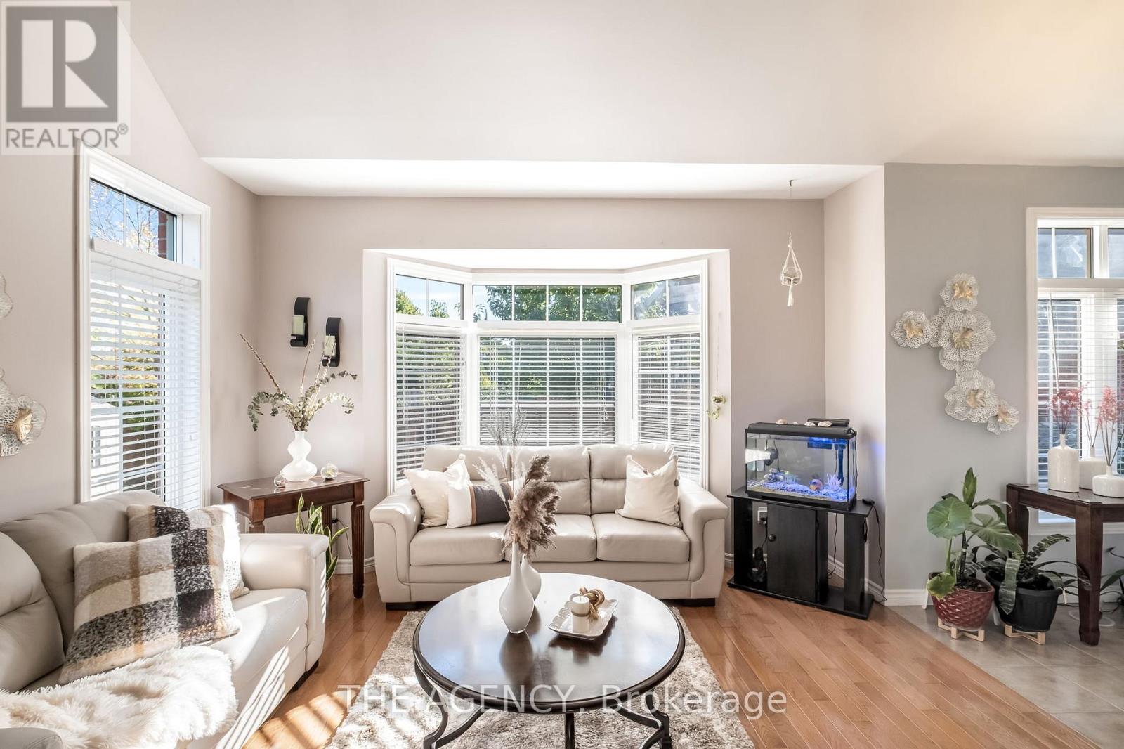 37 - 99 Panabaker Drive, Hamilton, Ontario  L9G 0A3 - Photo 15 - X12451019