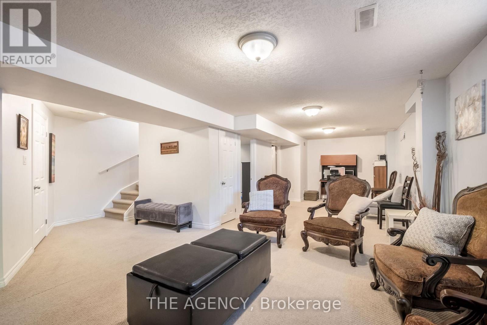 37 - 99 Panabaker Drive, Hamilton, Ontario  L9G 0A3 - Photo 40 - X12451019