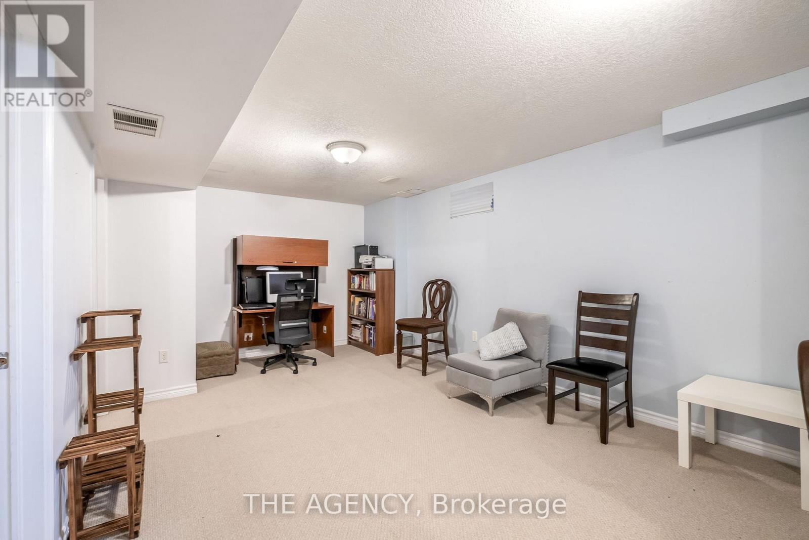 37 - 99 Panabaker Drive, Hamilton, Ontario  L9G 0A3 - Photo 41 - X12451019