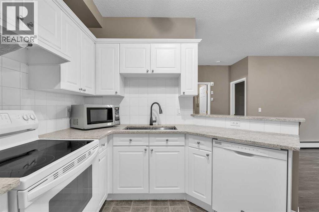 208, 126 14 Avenue Sw, Calgary, Alberta  T2R 0L9 - Photo 5 - A2262171