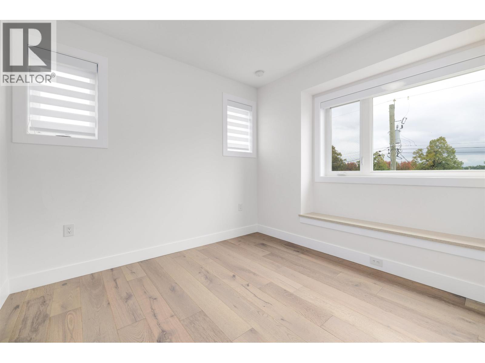 2 3571 E 28th Avenue, Vancouver, British Columbia  V5R 1T4 - Photo 3 - R3043167