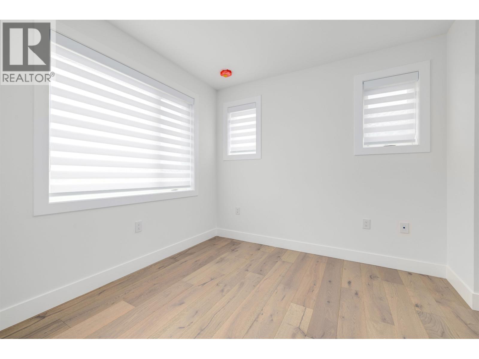 2 3571 E 28th Avenue, Vancouver, British Columbia  V5R 1T4 - Photo 14 - R3043167