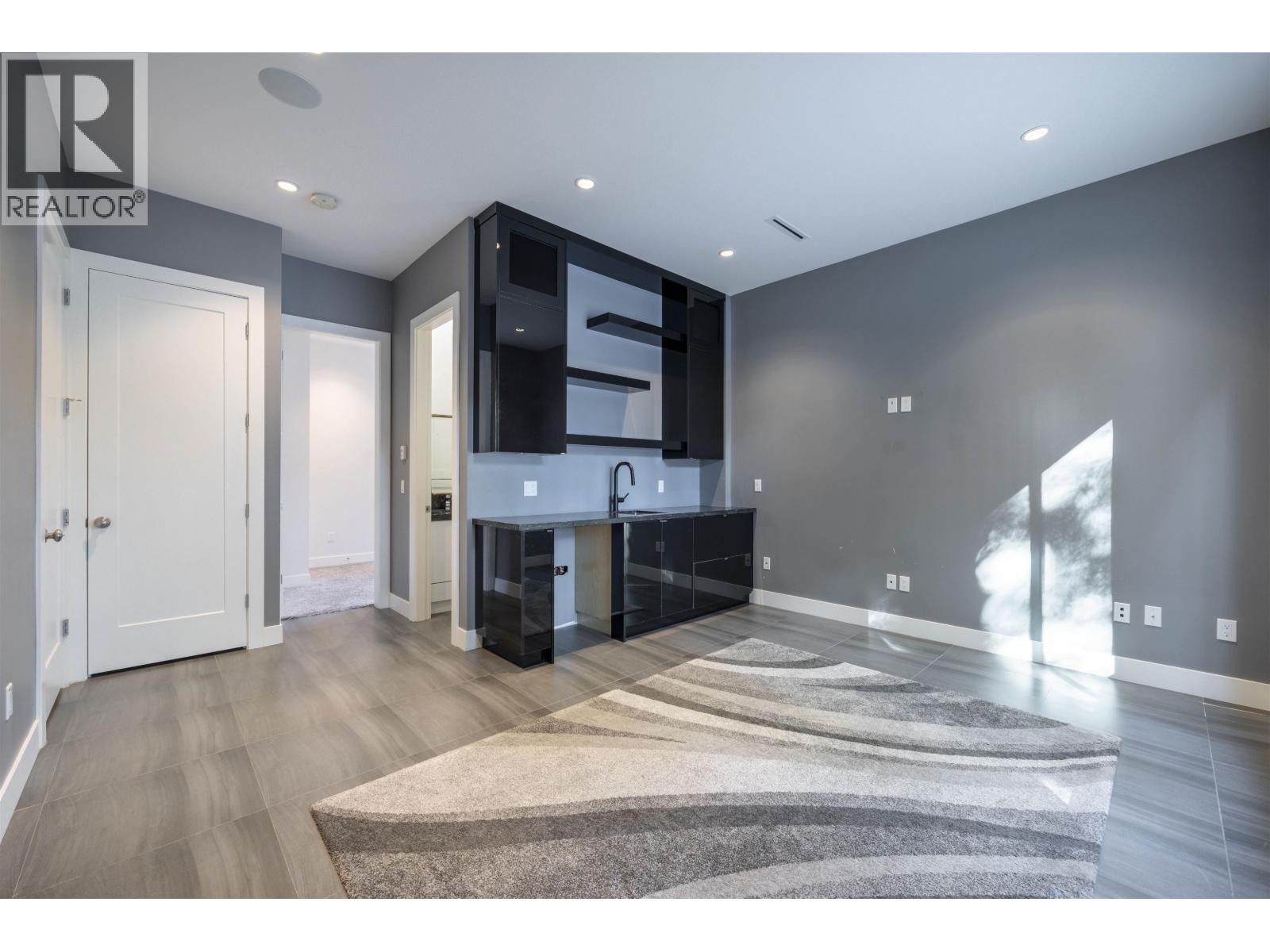 5724 16a Avenue, Delta, British Columbia  V4L 1H9 - Photo 14 - R3052770