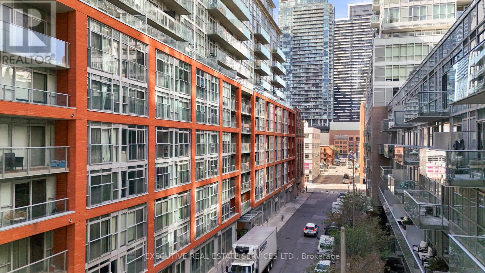 324 - 21 Nelson Street, Toronto, Ontario  M5V 3H9 - Photo 25 - C12451022