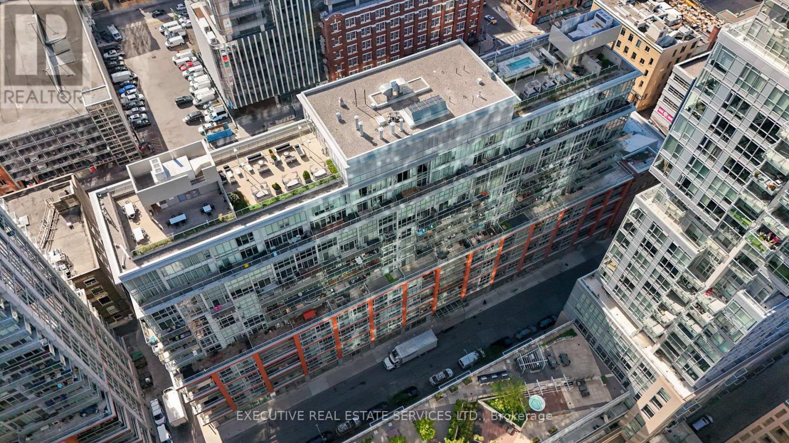 324 - 21 Nelson Street, Toronto, Ontario  M5V 3H9 - Photo 3 - C12451022