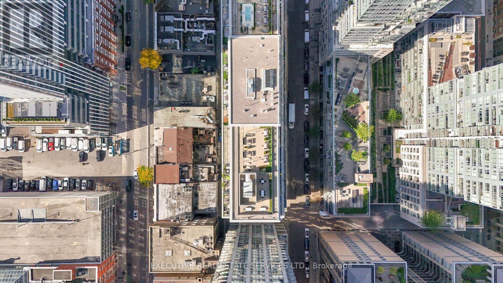 324 - 21 Nelson Street, Toronto, Ontario  M5V 3H9 - Photo 6 - C12451022