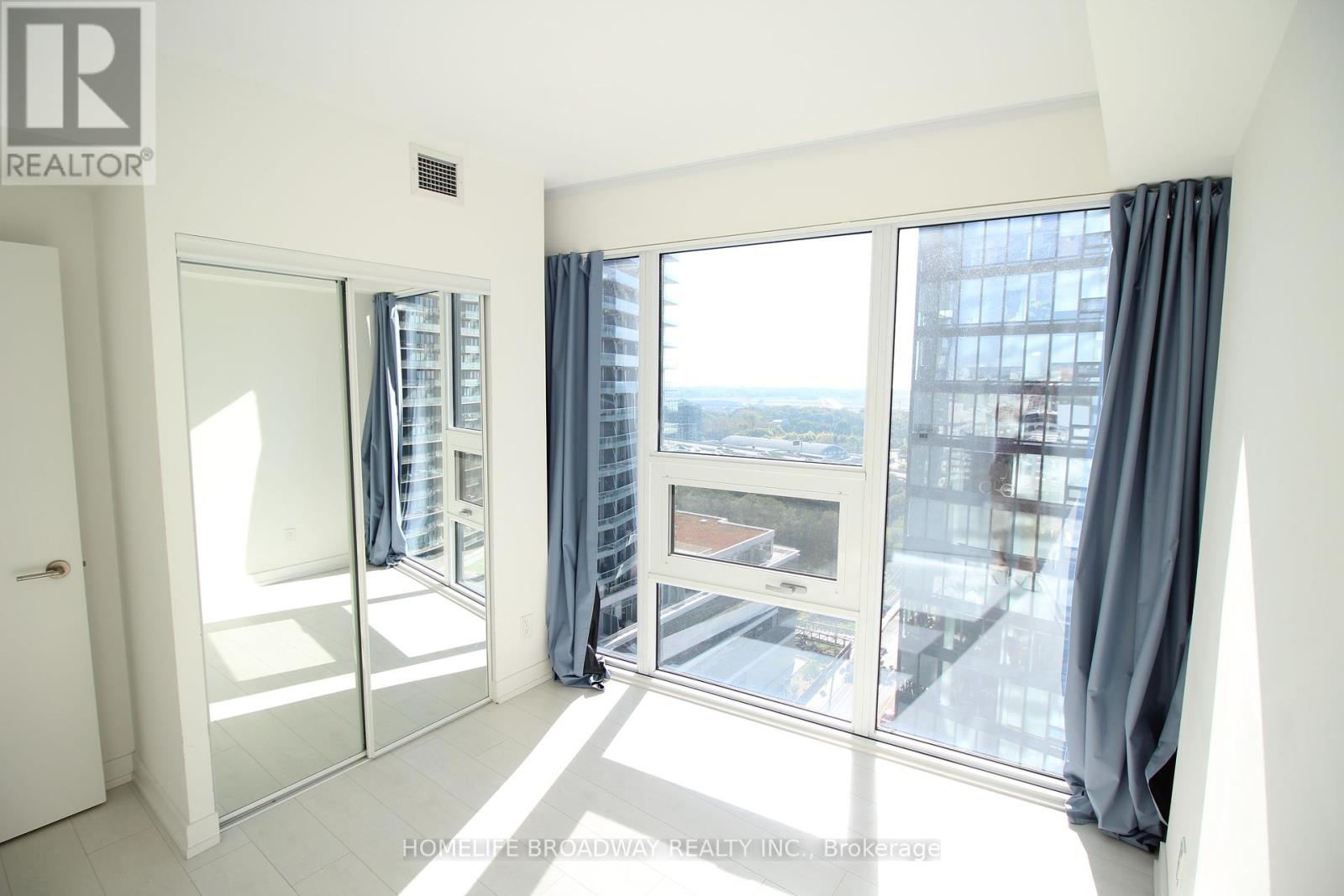 1706 - 19 Western Battery Road, Toronto, Ontario  M6K 0E3 - Photo 6 - C12451024