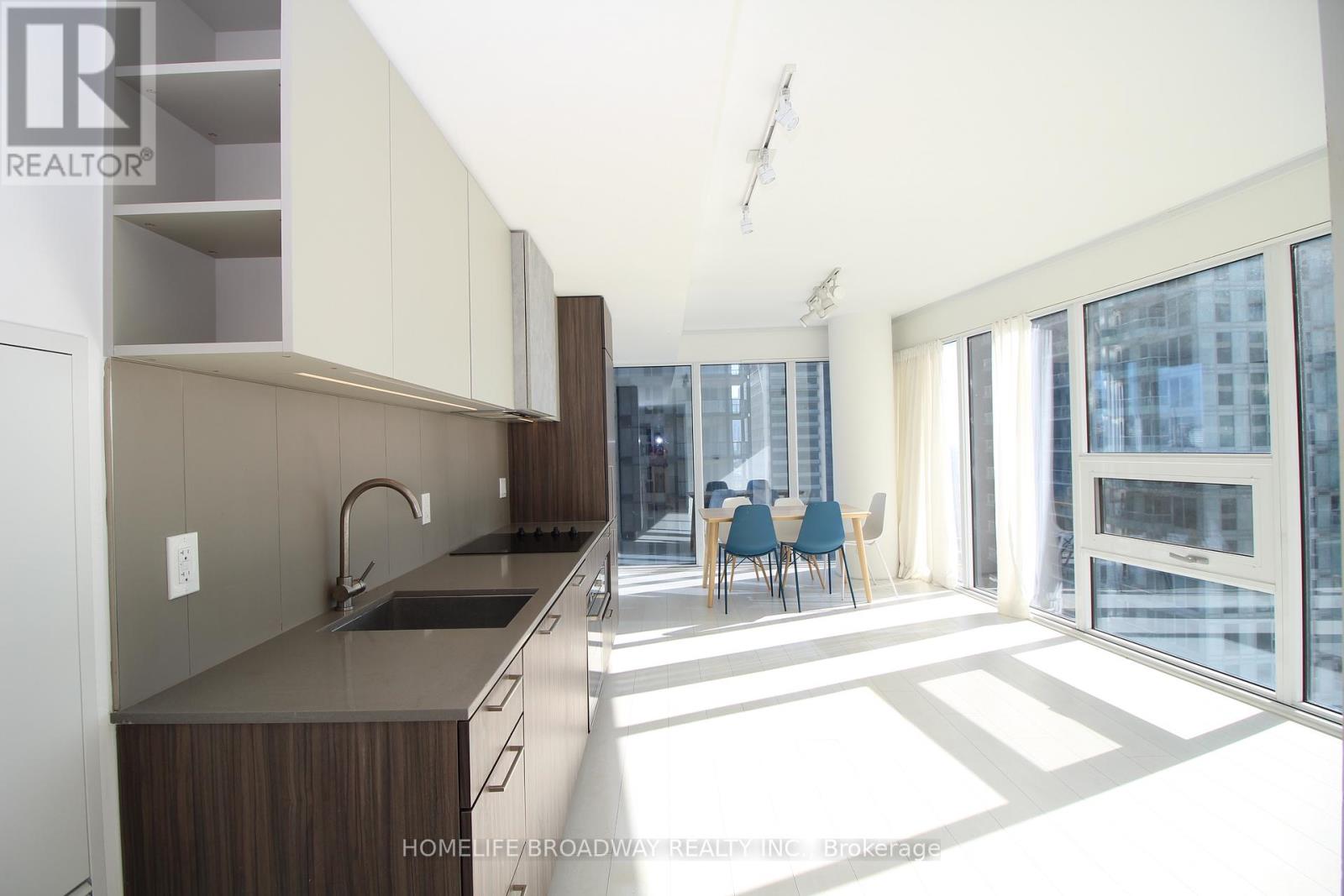 1706 - 19 Western Battery Road, Toronto, Ontario  M6K 0E3 - Photo 7 - C12451024