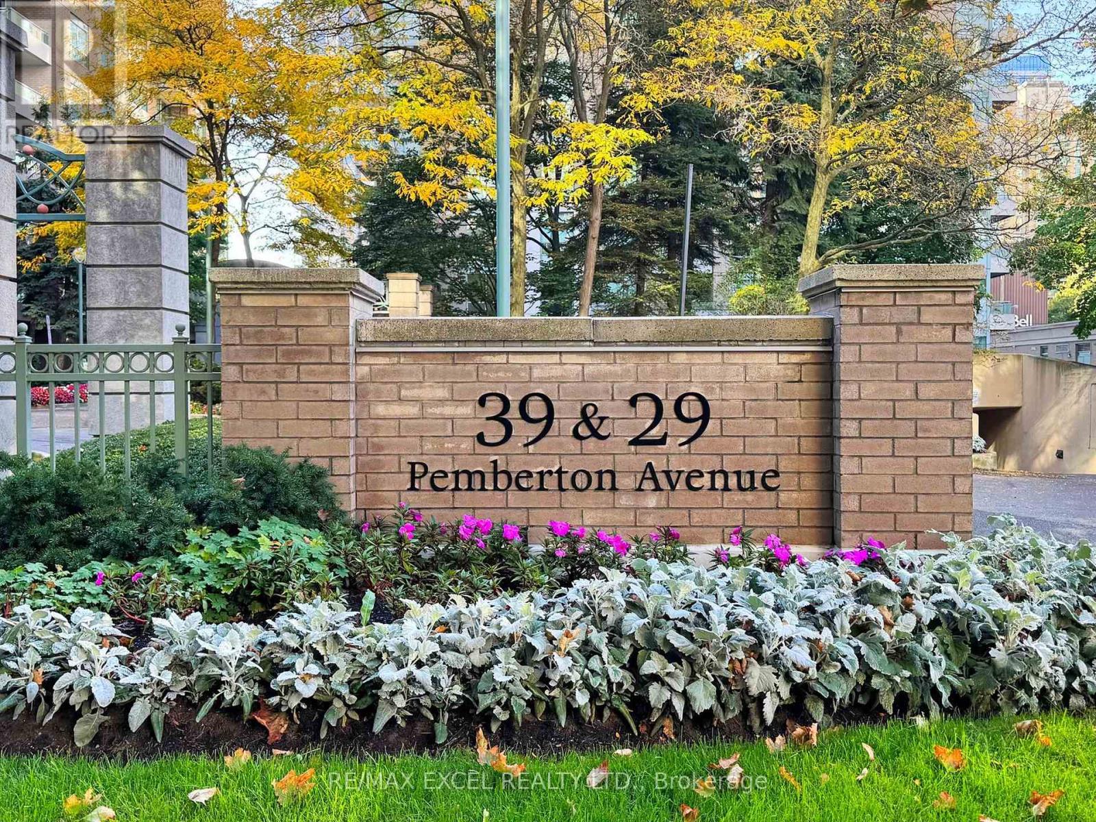 707 - 29 PEMBERTON AVENUE, Toronto, Ontario