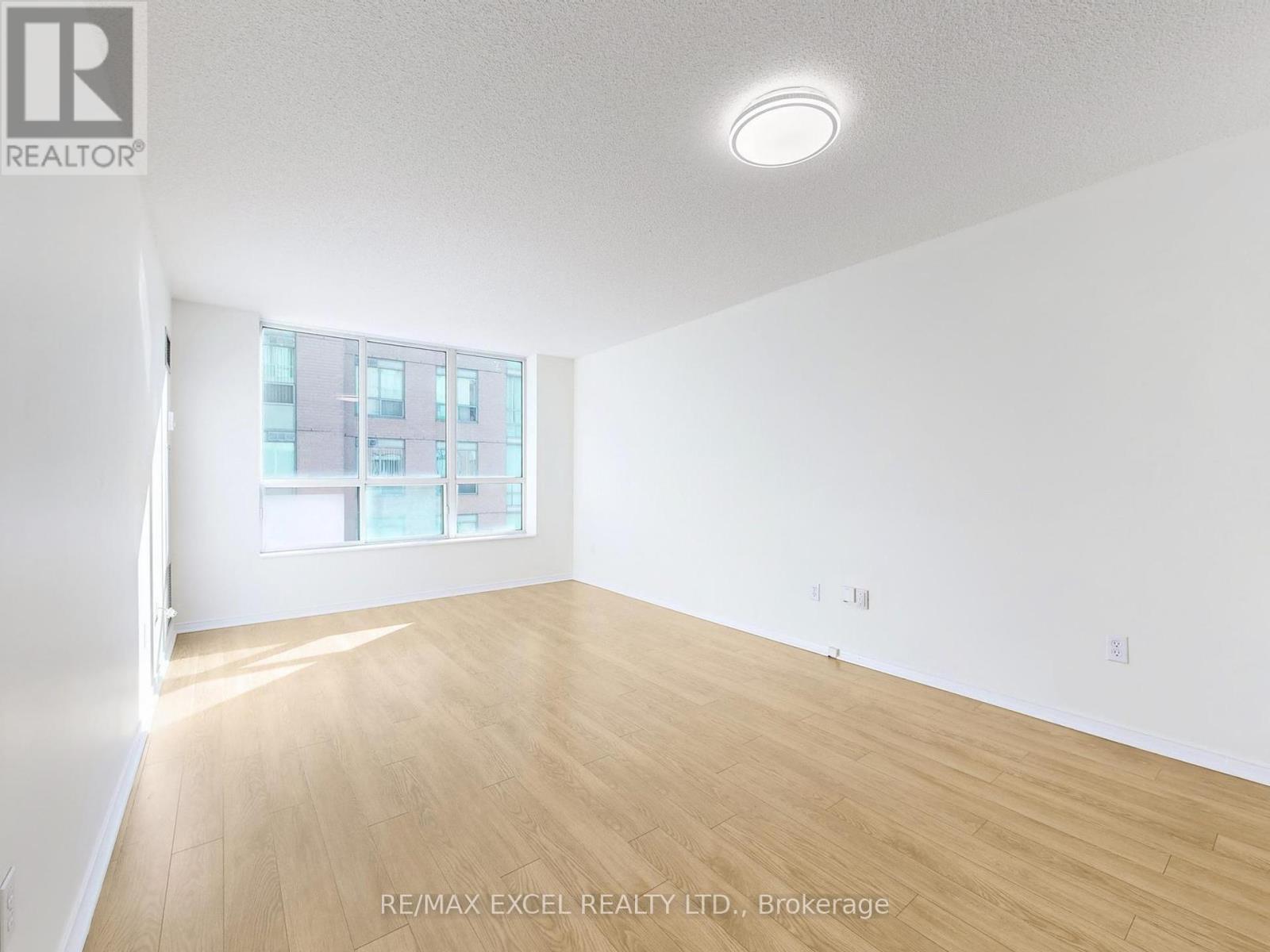 707 - 29 Pemberton Avenue, Toronto, Ontario  M2M 4L5 - Photo 5 - C12451025