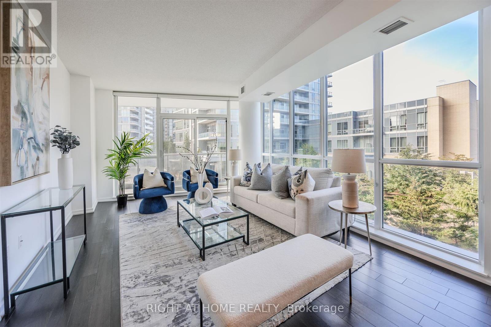 206 - 70 Forest Manor Road, Toronto, Ontario  M2J 0A9 - Photo 18 - C12451034