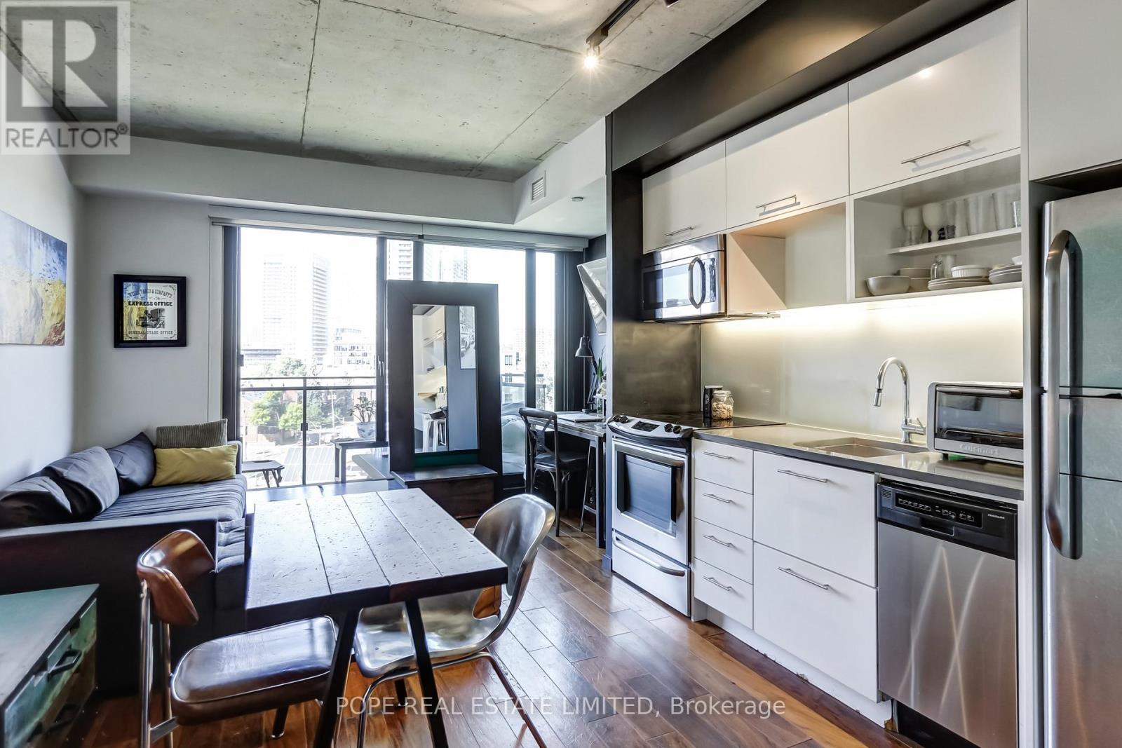 719 - 51 Trolley Crescent, Toronto, Ontario  M5A 0E9 - Photo 3 - C12451037
