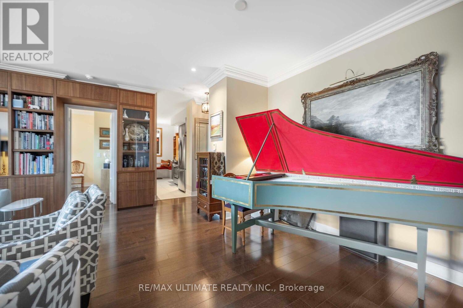 404 - 28 Linden Street, Toronto, Ontario  M4Y 0A4 - Photo 11 - C12451044