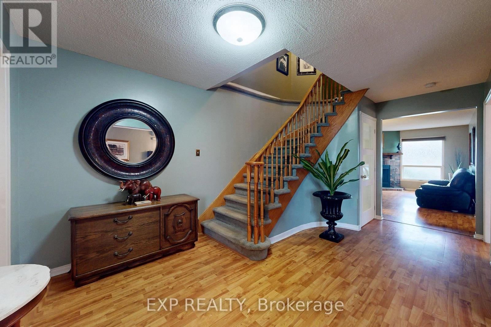 905 Rambleberry Avenue, Pickering, Ontario  L1V 5Y1 - Photo 11 - E12451028