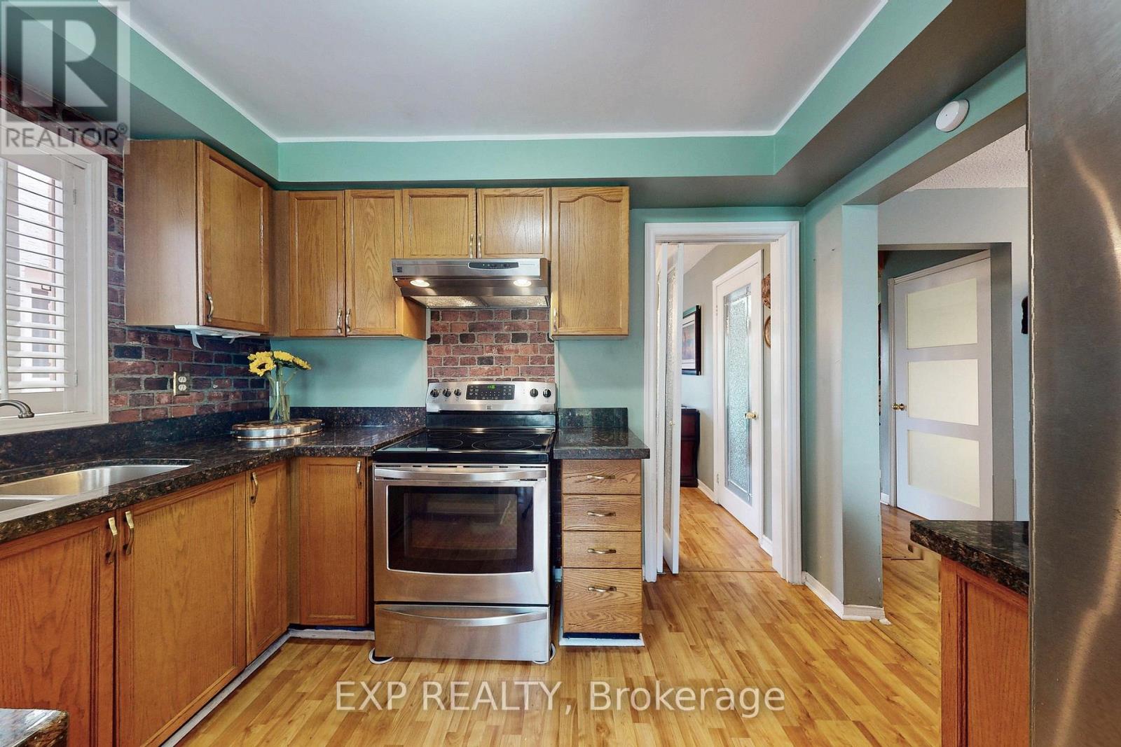 905 Rambleberry Avenue, Pickering, Ontario  L1V 5Y1 - Photo 8 - E12451028
