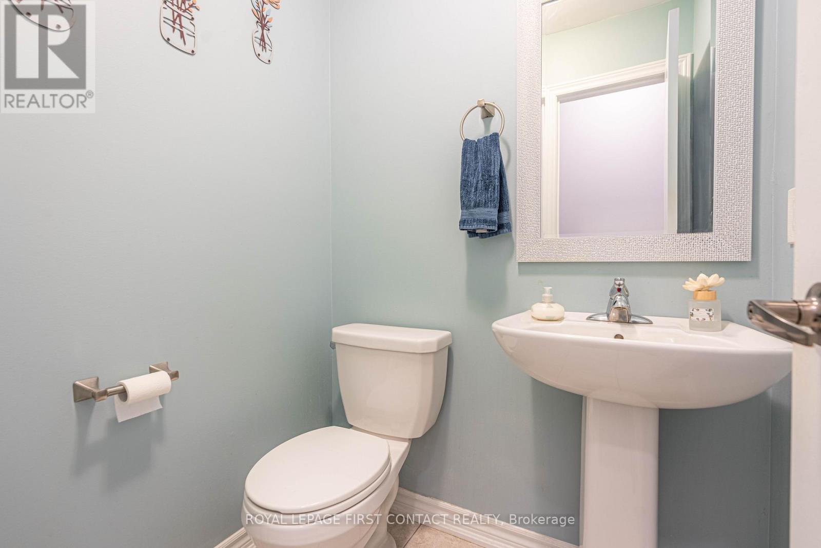 26 Deneb Street, Barrie, Ontario  L4M 0K6 - Photo 12 - S12451040