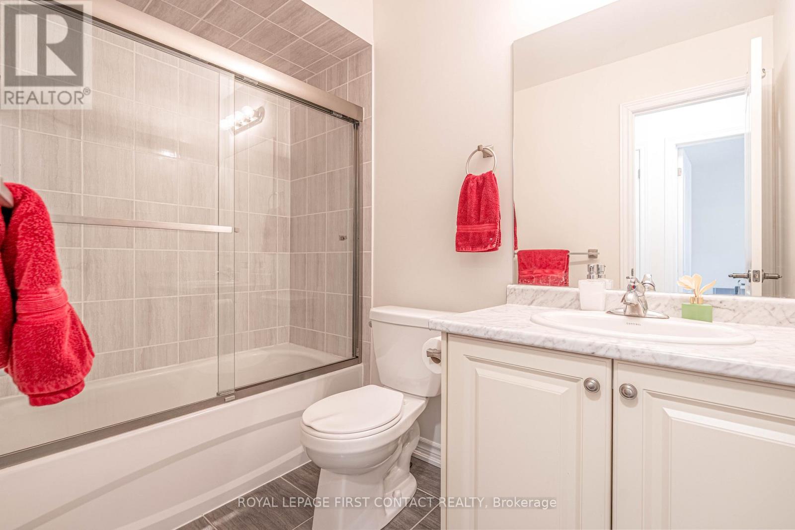 26 Deneb Street, Barrie, Ontario  L4M 0K6 - Photo 17 - S12451040