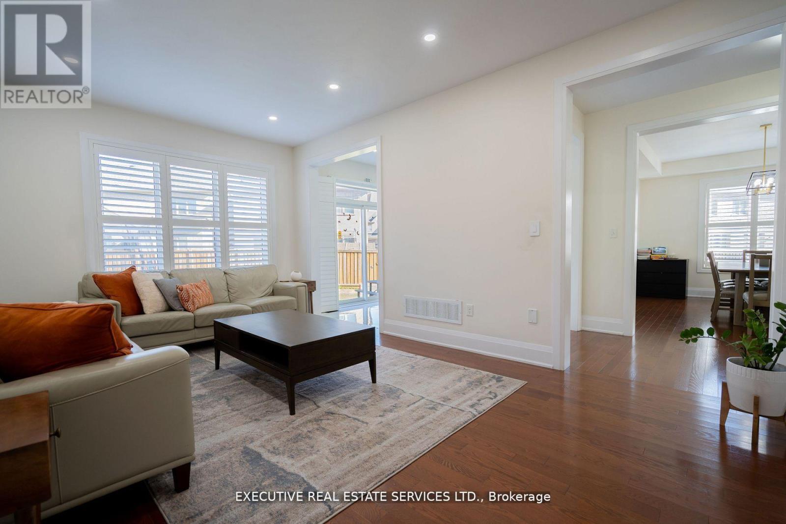 11 Goodsway Trail, Brampton, Ontario  L7A 4A3 - Photo 17 - W12451020