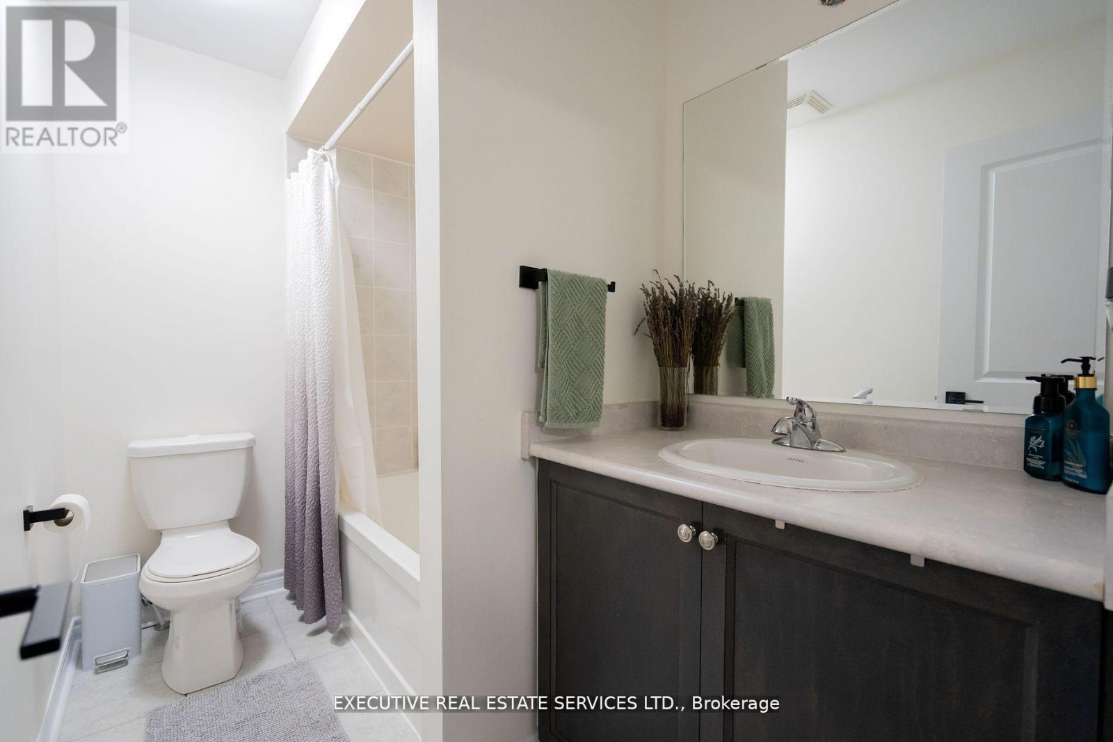 11 Goodsway Trail, Brampton, Ontario  L7A 4A3 - Photo 20 - W12451020