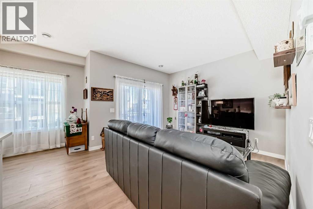 803, 250 Fireside View, Cochrane, Alberta  T4C 2M2 - Photo 13 - A2262937