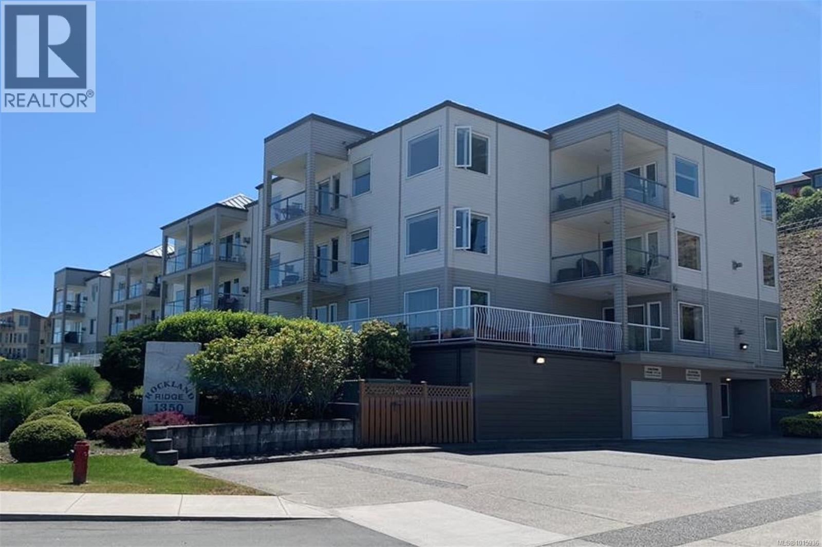 301 1350 Island Hwy S, Campbell River, British Columbia