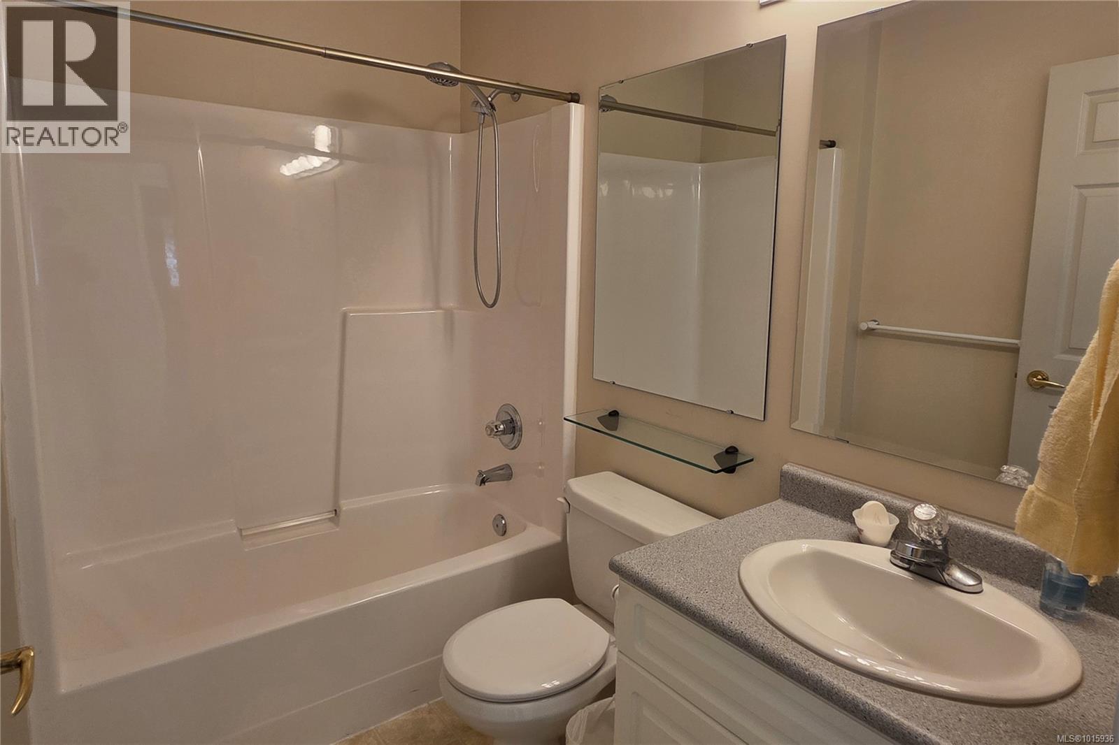 301 1350 Island Hwy S, Campbell River, British Columbia  V9N 2N5 - Photo 16 - 1015936