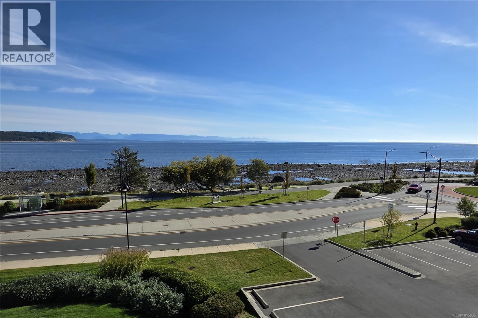 301 1350 Island Hwy S, Campbell River, British Columbia  V9N 2N5 - Photo 5 - 1015936
