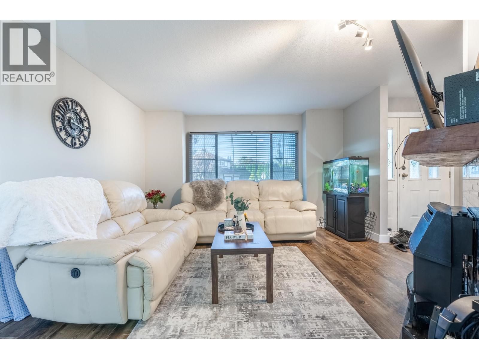 12492 205 Street, Maple Ridge, British Columbia  V3X 0A9 - Photo 3 - R3055537