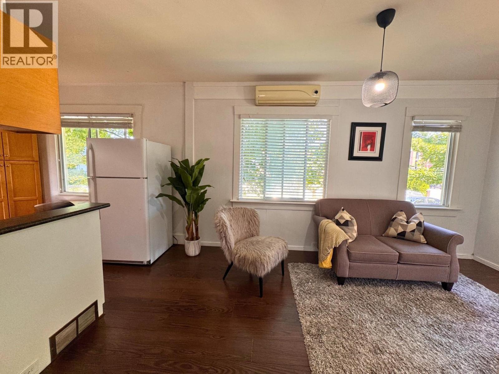 4605 Fraser Street, Vancouver, British Columbia  V5V 4H1 - Photo 5 - R3034075