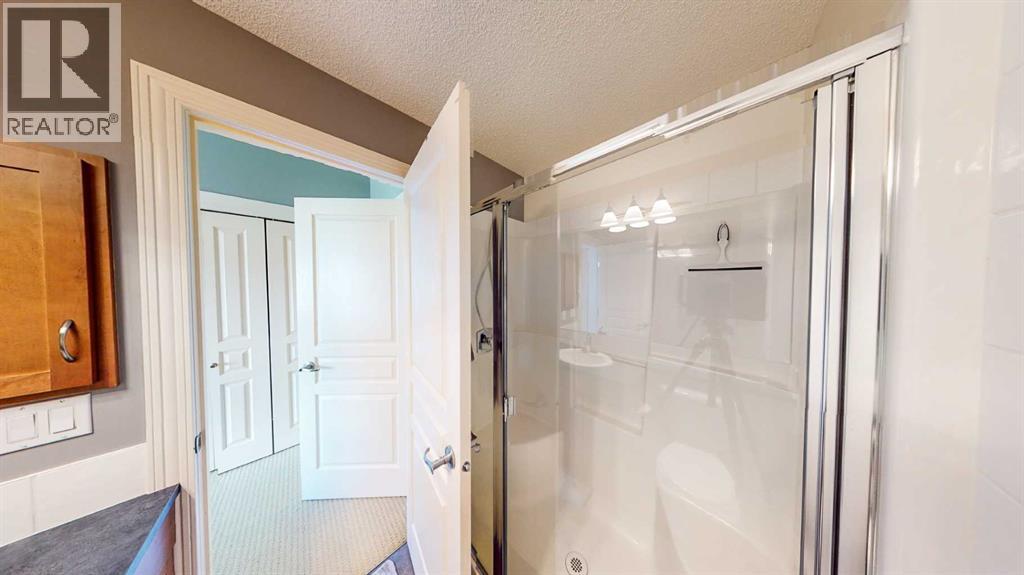 8, 108 Rockyledge View Nw, Calgary, Alberta  T3G 5X2 - Photo 17 - A2253480