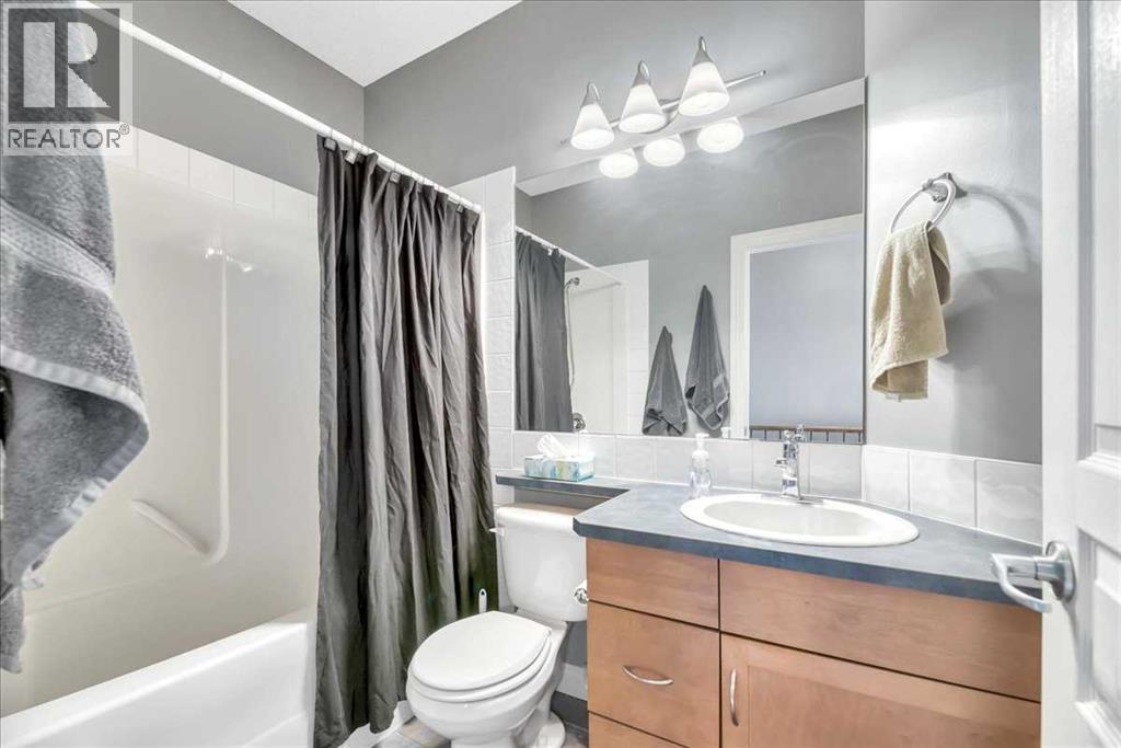 8, 108 Rockyledge View Nw, Calgary, Alberta  T3G 5X2 - Photo 9 - A2253480
