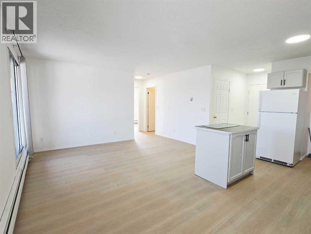 302, 6825 Centre Street Nw, Calgary, Alberta  T2K 5C4 - Photo 3 - A2258812
