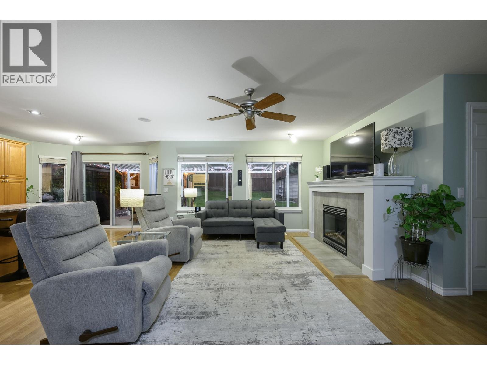 24092 Mcclure Drive, Maple Ridge, British Columbia  V2W 1Z3 - Photo 10 - R3056469