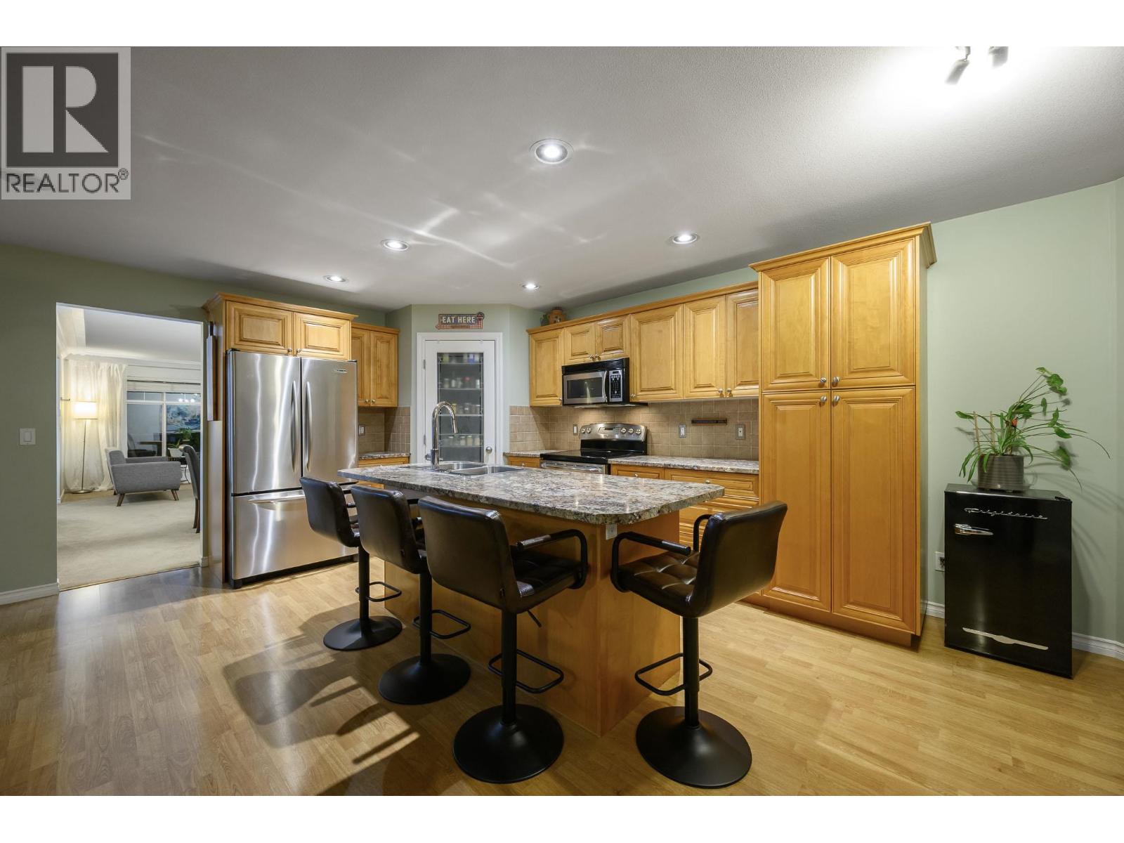 24092 Mcclure Drive, Maple Ridge, British Columbia  V2W 1Z3 - Photo 7 - R3056469