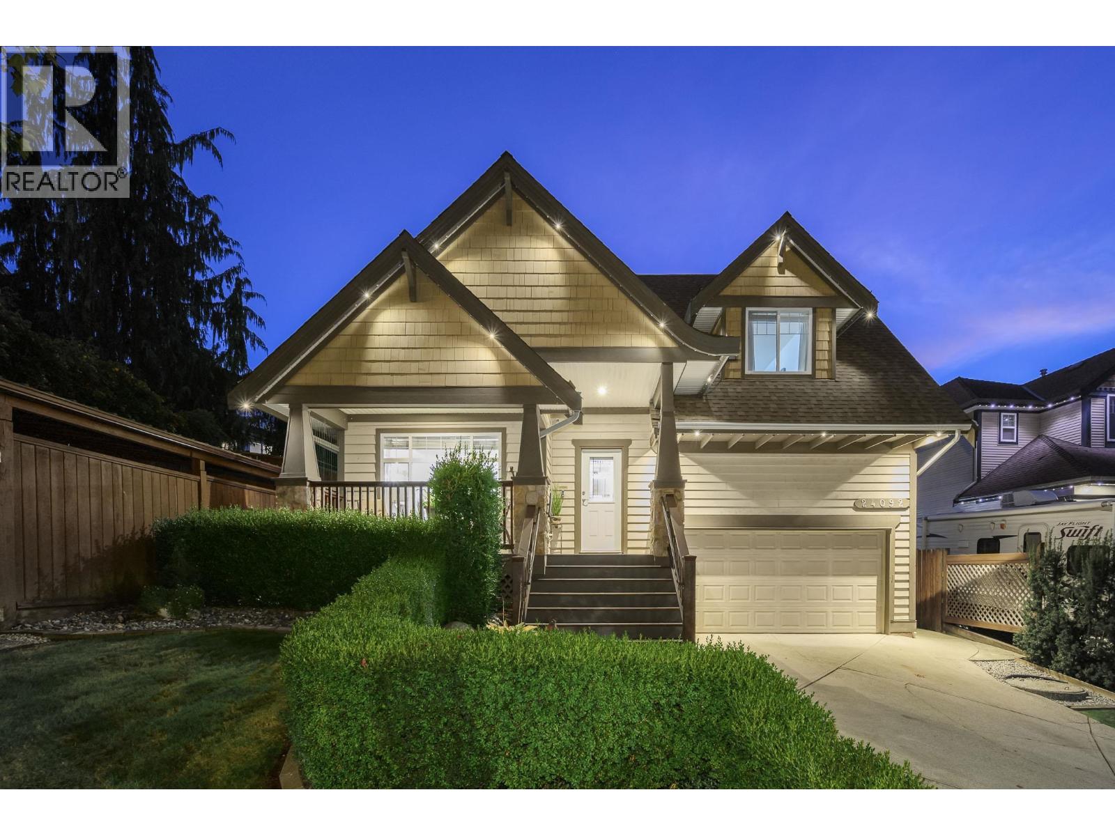 24092 Mcclure Drive, Maple Ridge, British Columbia  V2W 1Z3 - Photo 2 - R3056469