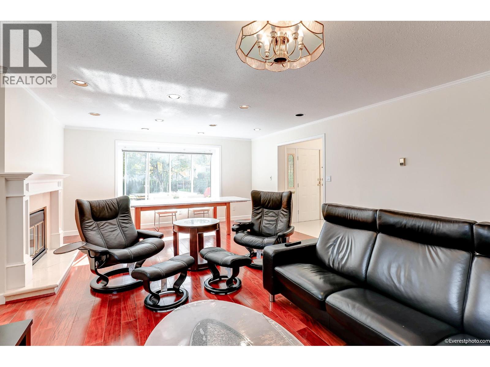 2403 W 20th Avenue, Vancouver, British Columbia  V6L 1G6 - Photo 3 - R3056516
