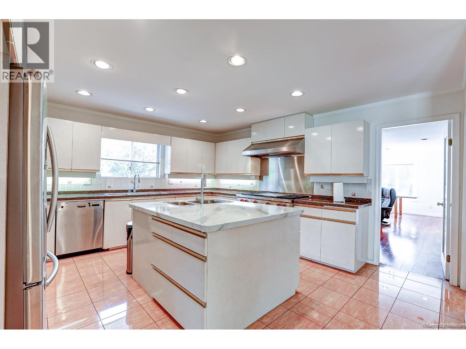 2403 W 20th Avenue, Vancouver, British Columbia  V6L 1G6 - Photo 7 - R3056516