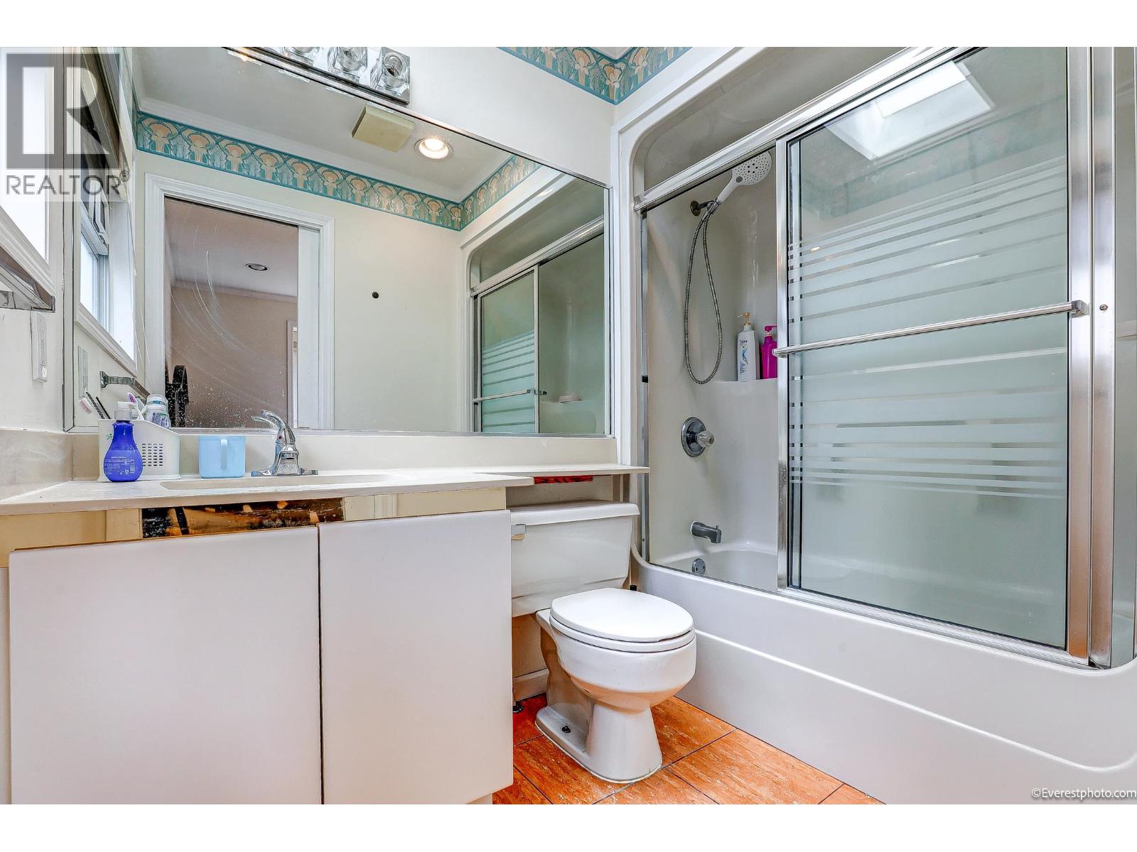2403 W 20th Avenue, Vancouver, British Columbia  V6L 1G6 - Photo 25 - R3056516